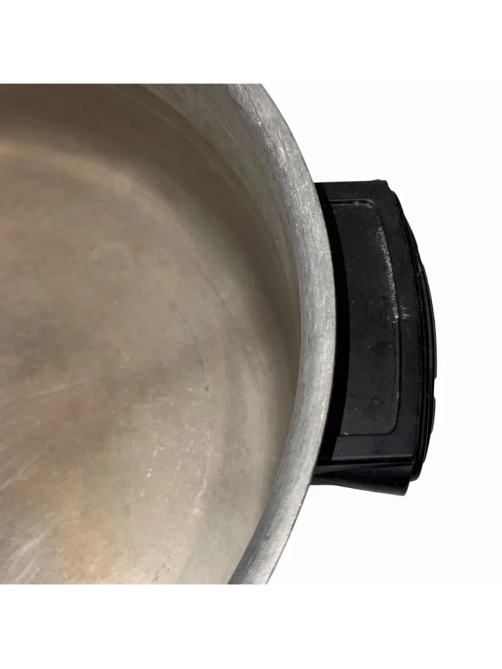 Laurel Aluminum Ware laurel aluminum